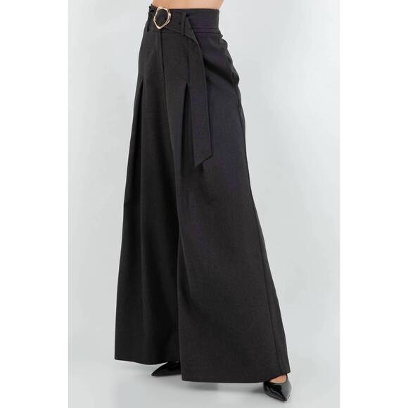 NEW WHITEROOM+CACTUS marie claire pleated trousers in black - Picture 4 of 7